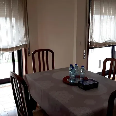 Apartment With 2 Bedrooms In Arvore With Wonderful Sea View Balcony And Wifi 300 M From The Beach *