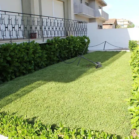 With 2 Bedrooms In Arvore With Wonderful Sea View Balcony And Wifi 300 M From The Beach * Vila do Conde
